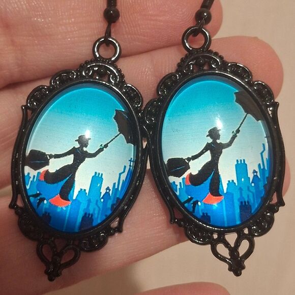 Mary Poppins Black Frame Earrings - Picture 3 of 4